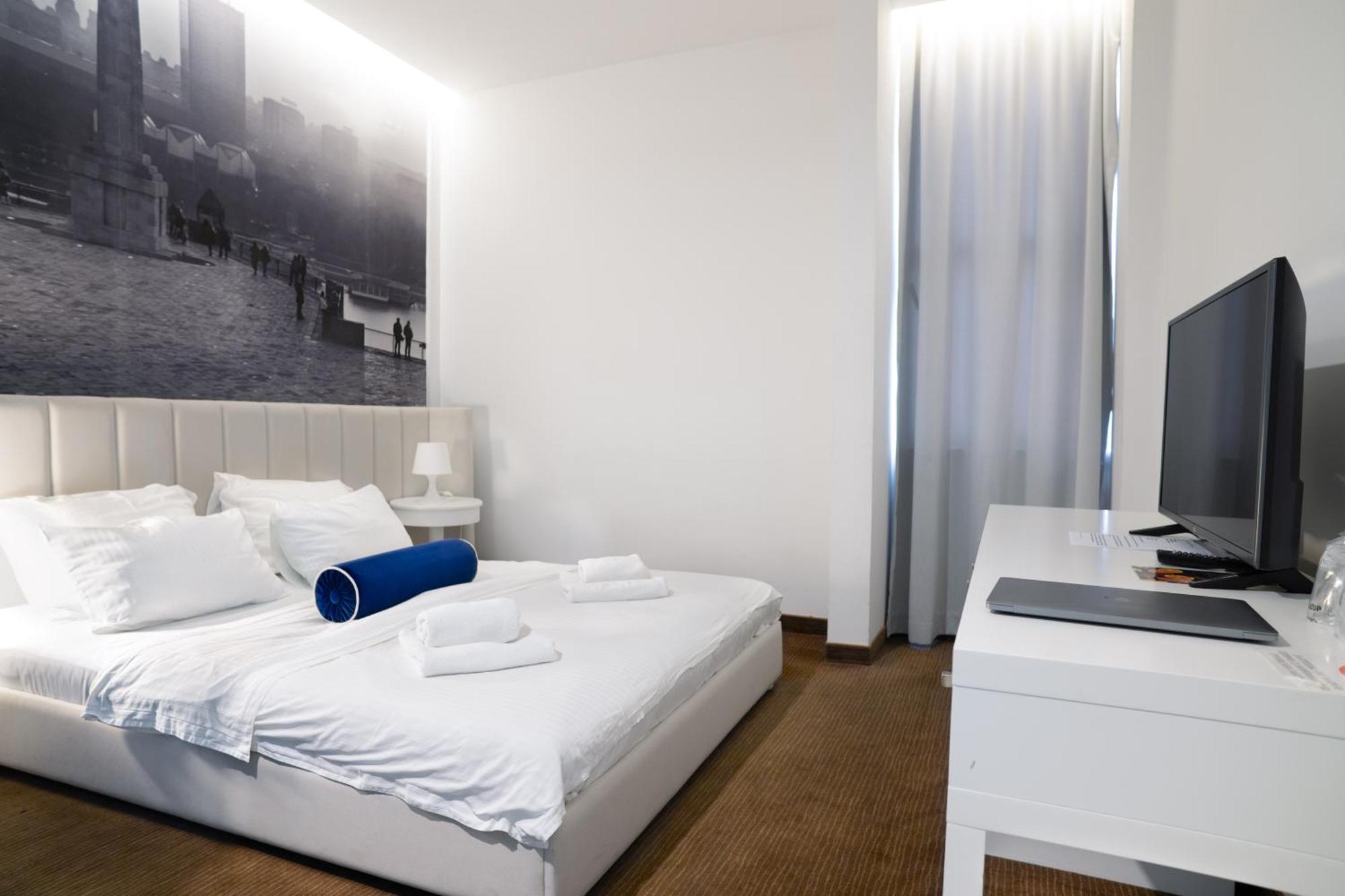 Hotel Passport Belgrad Dış mekan fotoğraf
