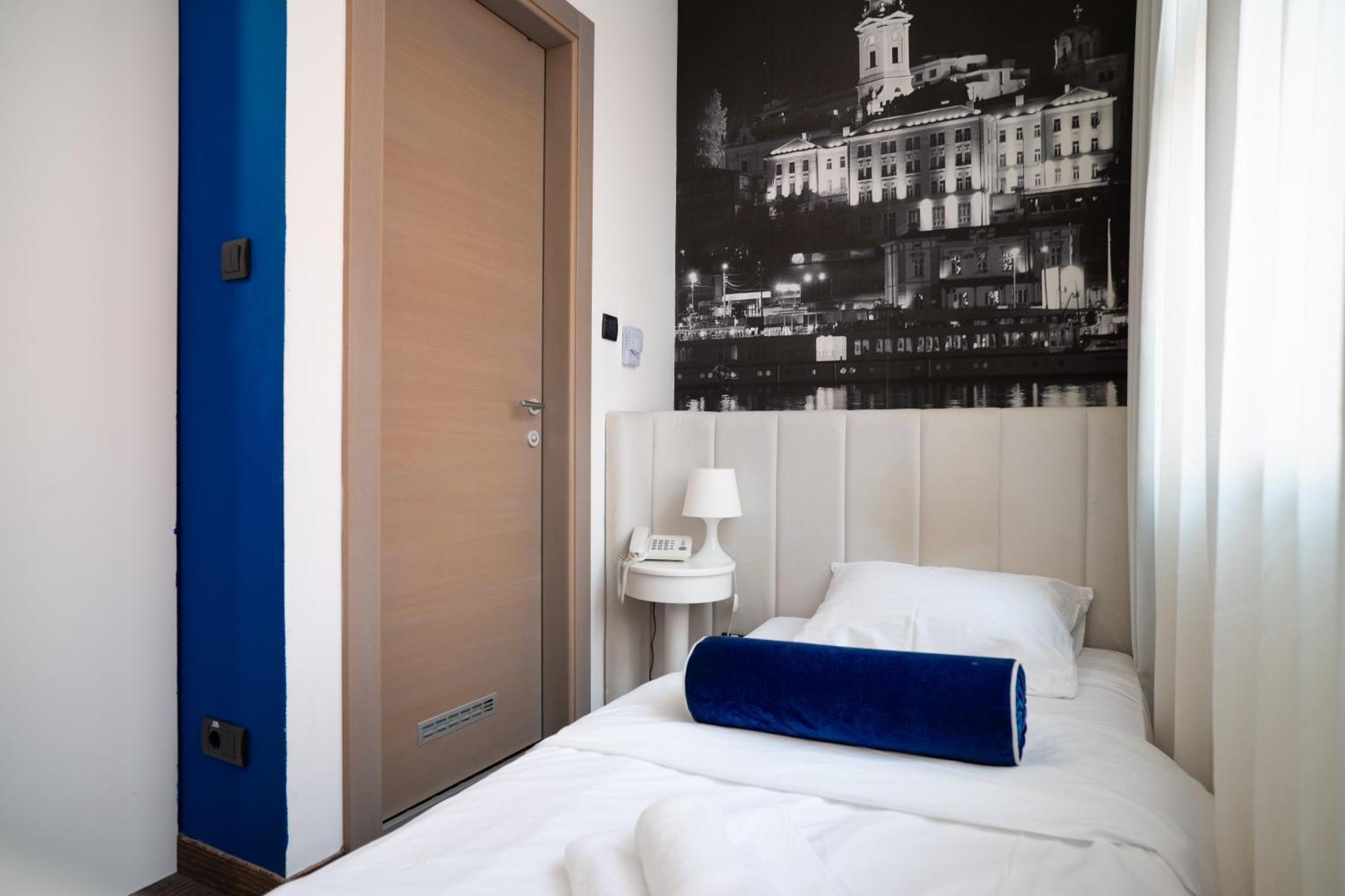 Hotel Passport Belgrad Dış mekan fotoğraf