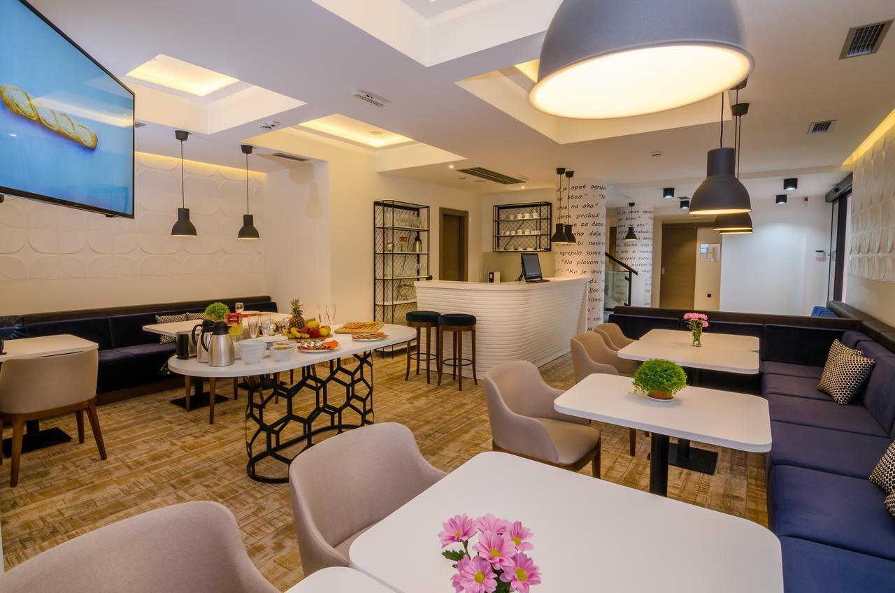 Hotel Passport Belgrad Dış mekan fotoğraf
