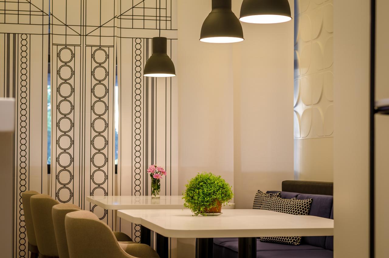 Hotel Passport Belgrad Dış mekan fotoğraf